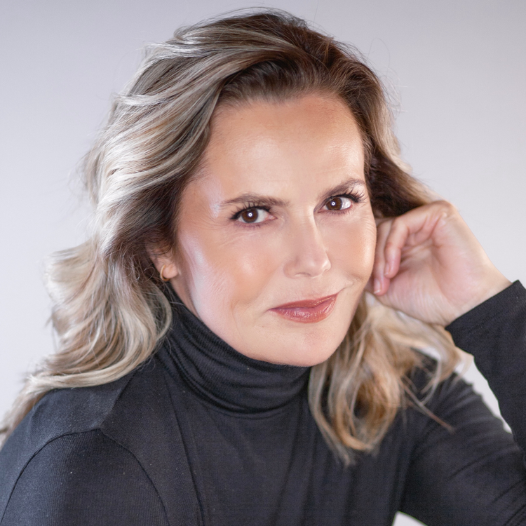 Photo - Liz Earle